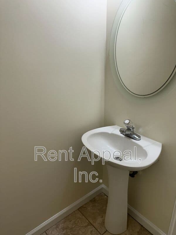 Duluth House: 3816 Dandridge Way
