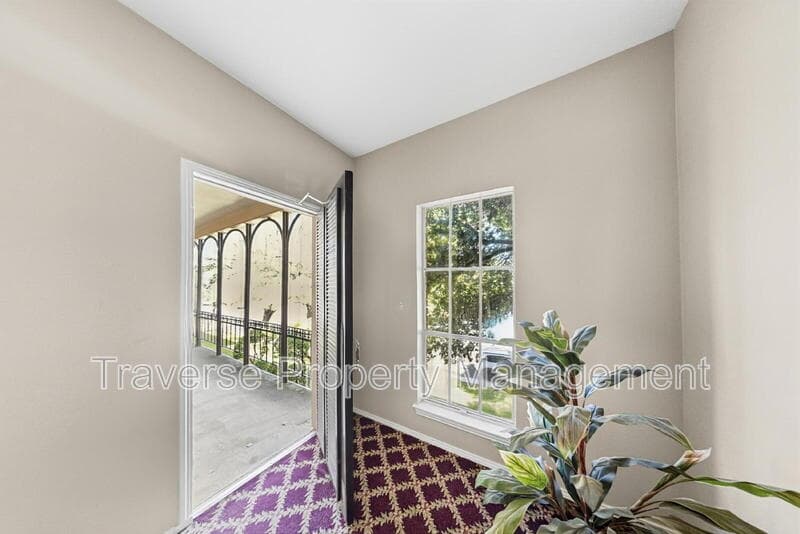 Fort Worth Condo: 4312 Bellaire Dr S