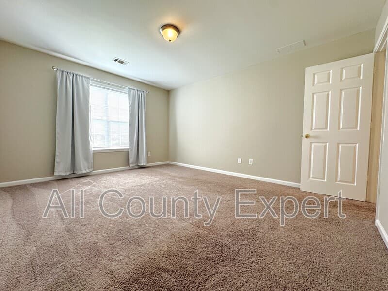 Lawrenceville House: 1794 Taylor Oaks Drive