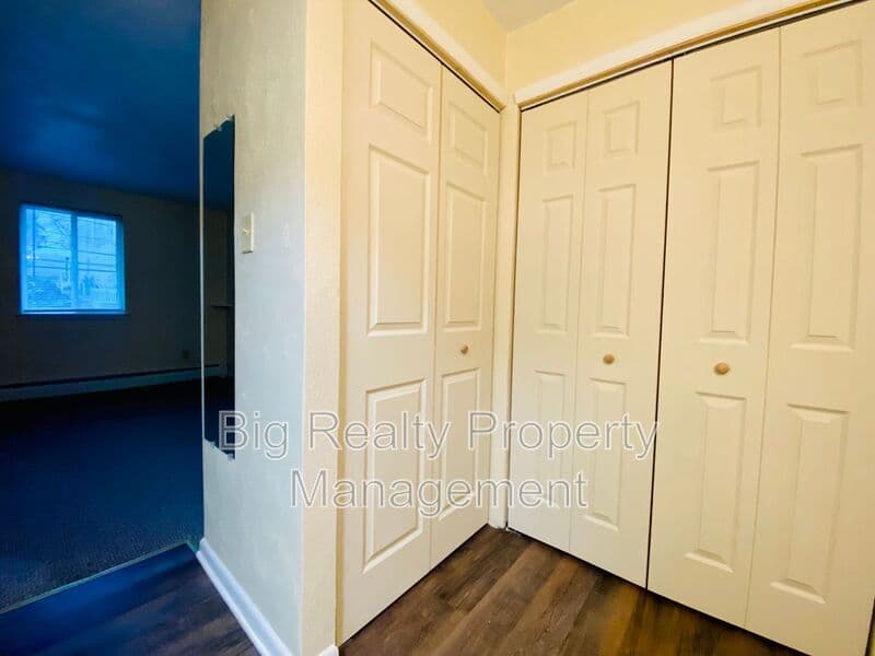 Spring City Condo: 120 N Penn St