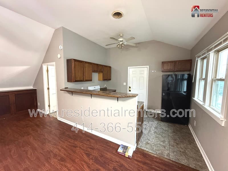 Milwaukee Condo: 2804 N Palmer Street