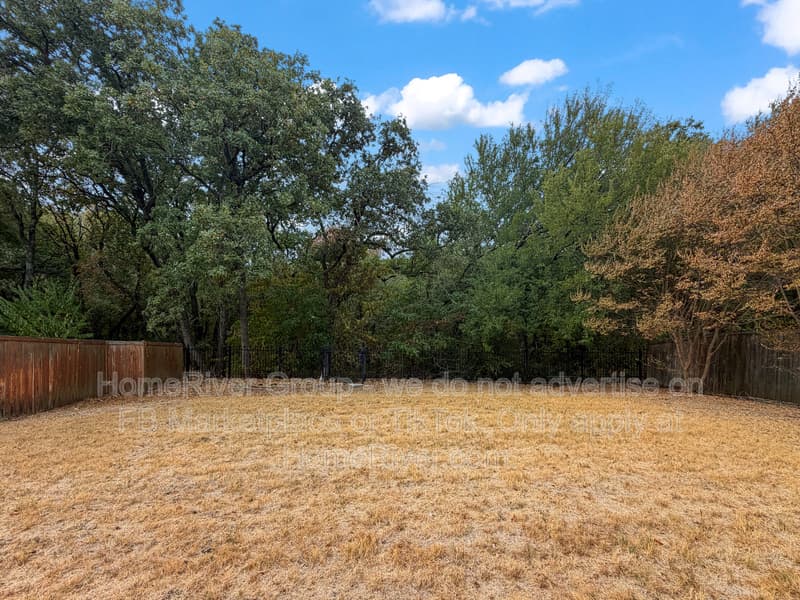 Flower Mound House: 1809 Newton Dr