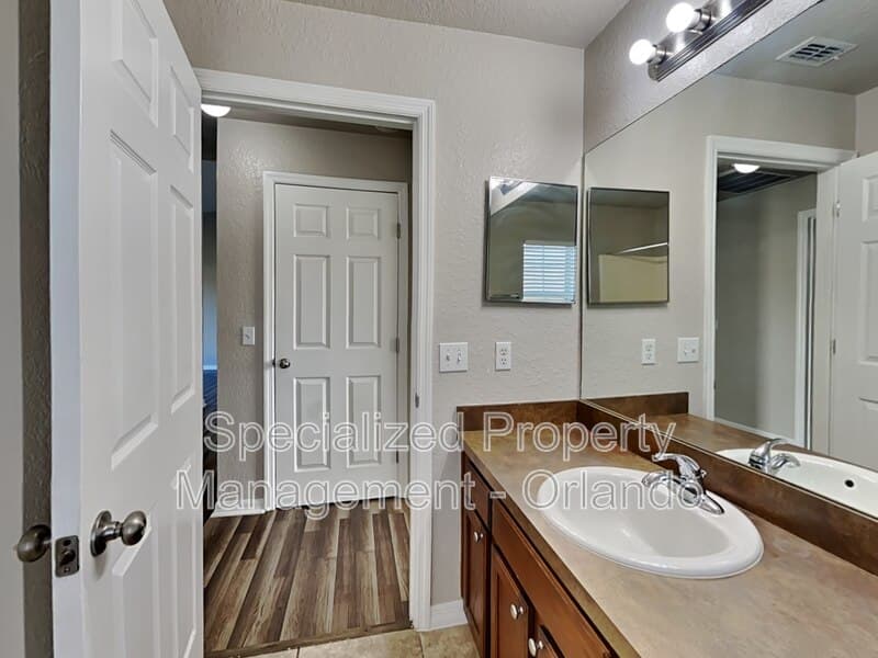 Winter Haven House: 247 Lake Eloise Pointe Blvd