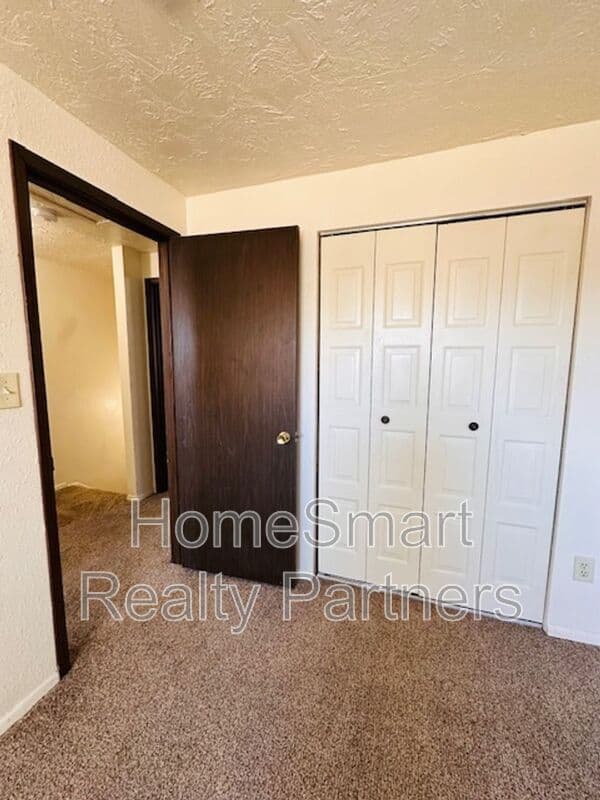 Green River House: 185 F Monroe Ave