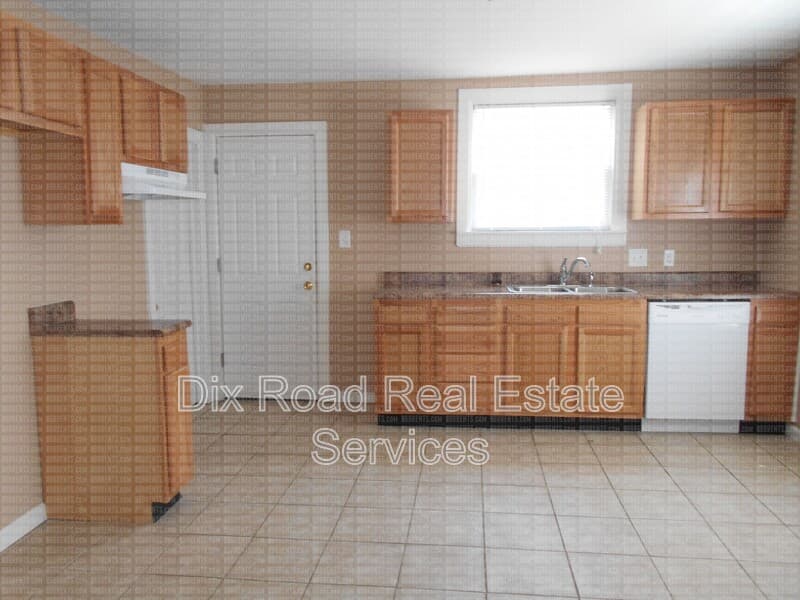 Hamilton House: 1404 Western Avenue