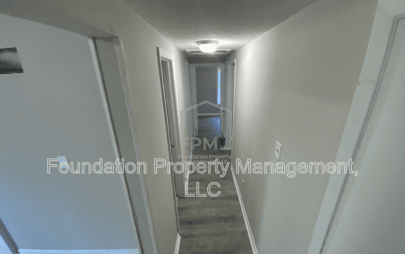 Memphis House: 3840 McCain Road