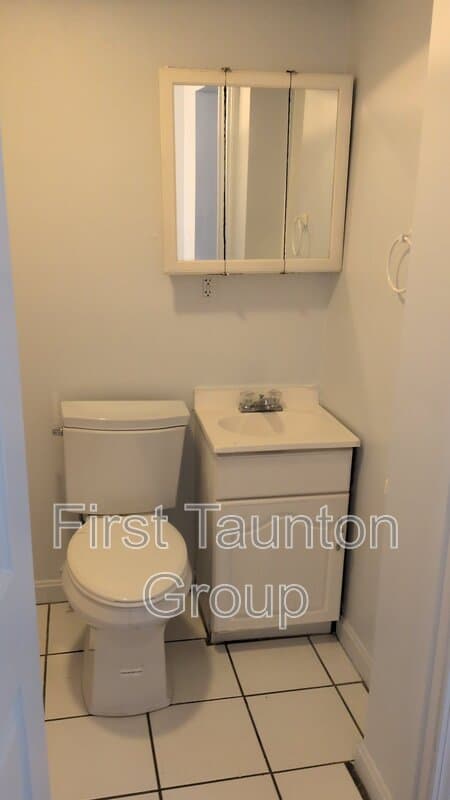 Taunton Condo: 458 Weir Street
