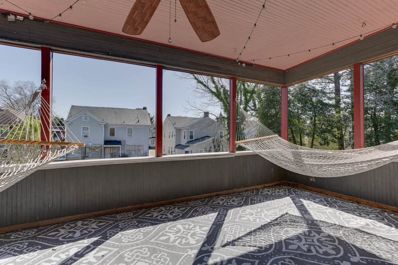Portsmouth House: 1051 Naval Ave