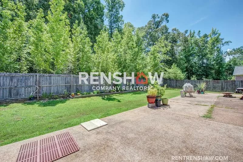 Lakeland House: 9401 Canabridge Dr