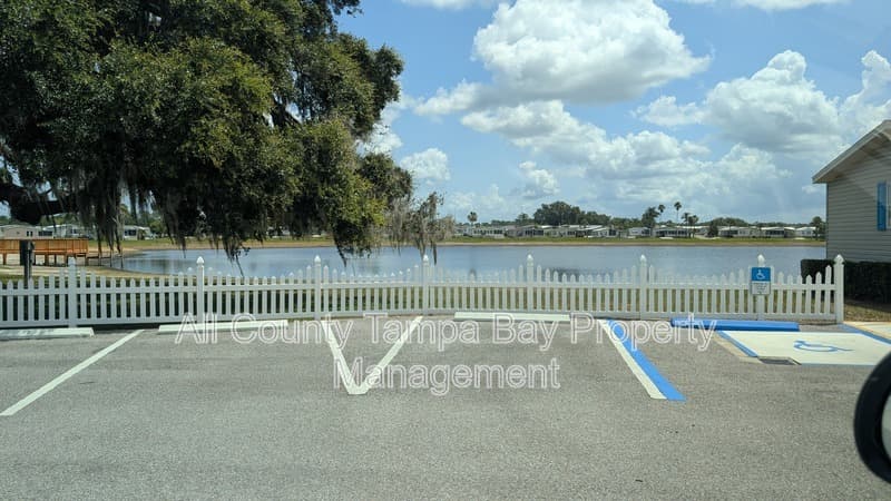 Zephyrhills House: 4719 Tangelo Dr