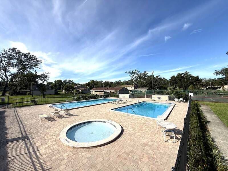 Temple Terrace Townhome: 8645 Lake Isle Drive - 1