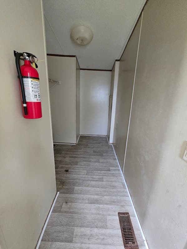 Fayetteville House: 2502 Cattail Cir