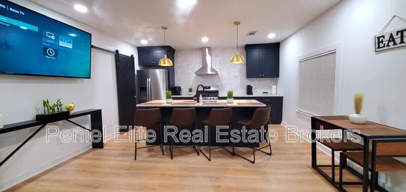 Atlanta House: 1081 Fair Street Southwest