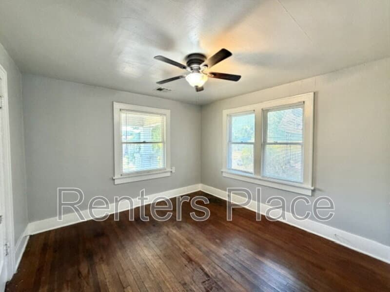 Tulsa House: 1132 S Gary Ave