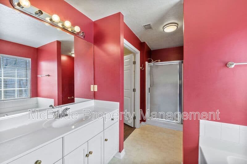 Evans House: 928 Hunting Horn Way