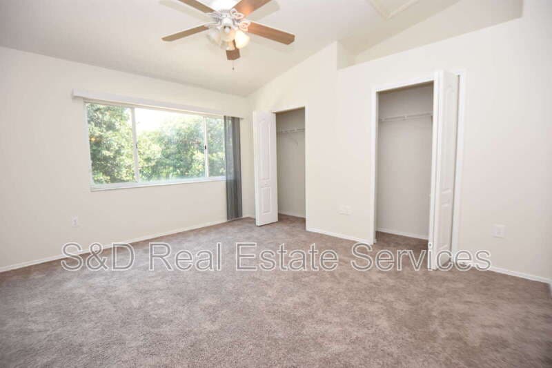 Brandon Townhome: 2308 Lake Woodberry Cir