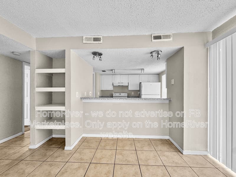 Tampa Condo: 8517 Lincoln Cove Dr