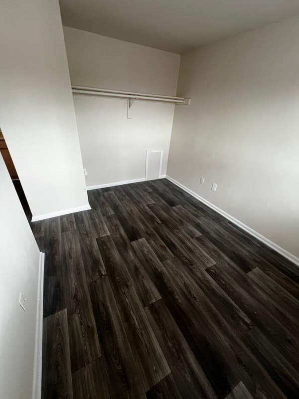 Richmond Condo: 1808 Williamsburg rd