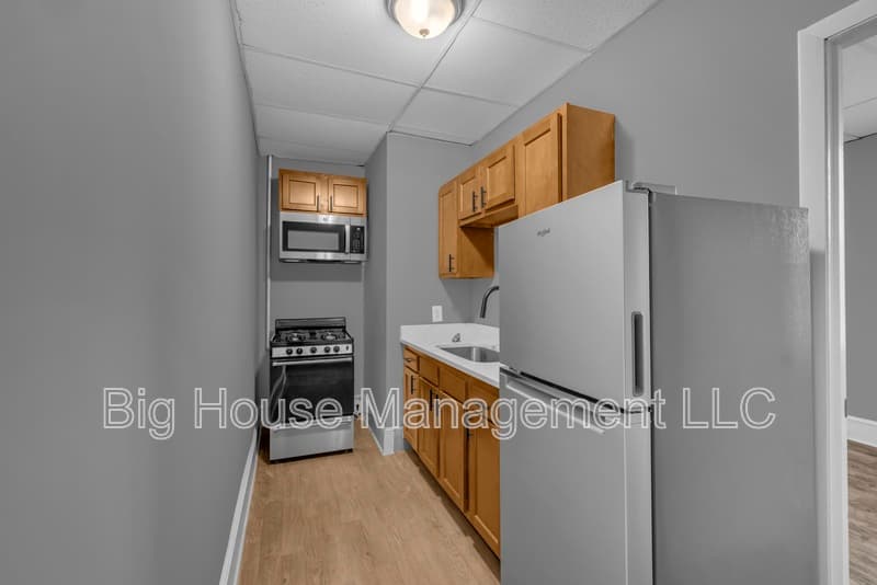 Baltimore Condo: 339 E 25th St