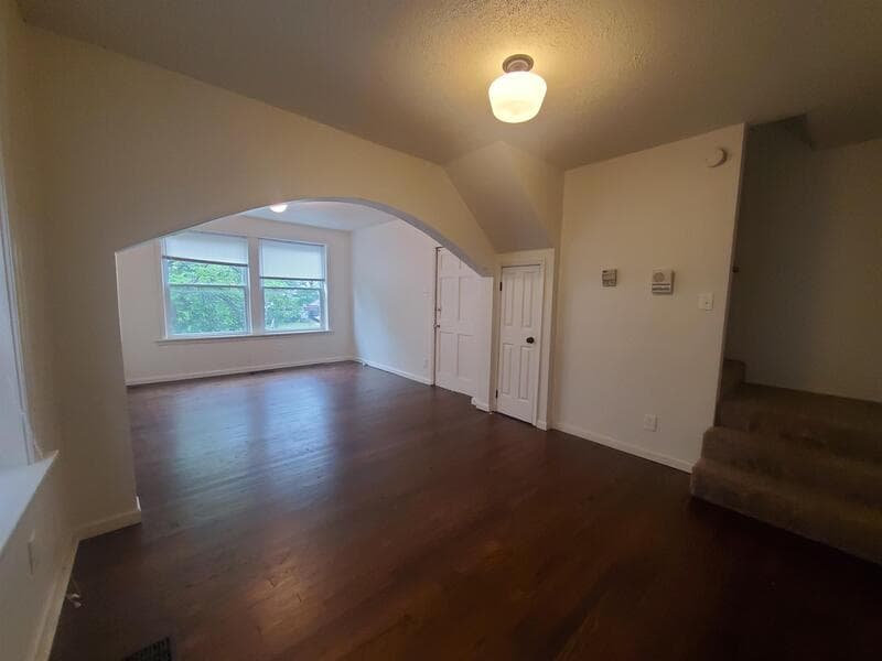St. Louis Condo: 4448 Shaw Blvd - Unit W