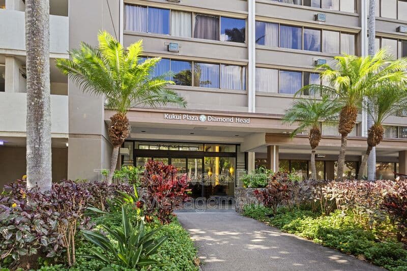 Honolulu Condo: 55 S Kukui St