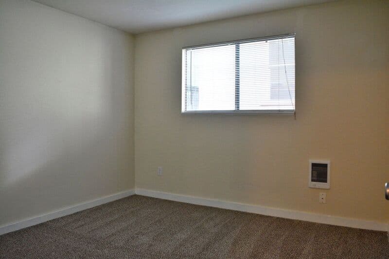 PORTLAND Condo: 525 NW 18TH AVE