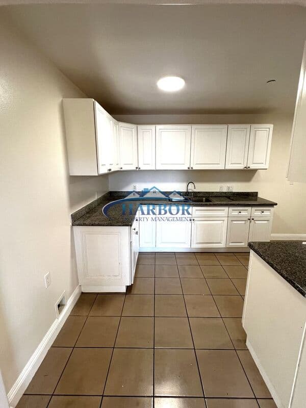 Harbor City Condo: 1035 - 1043 West 253rd Street
