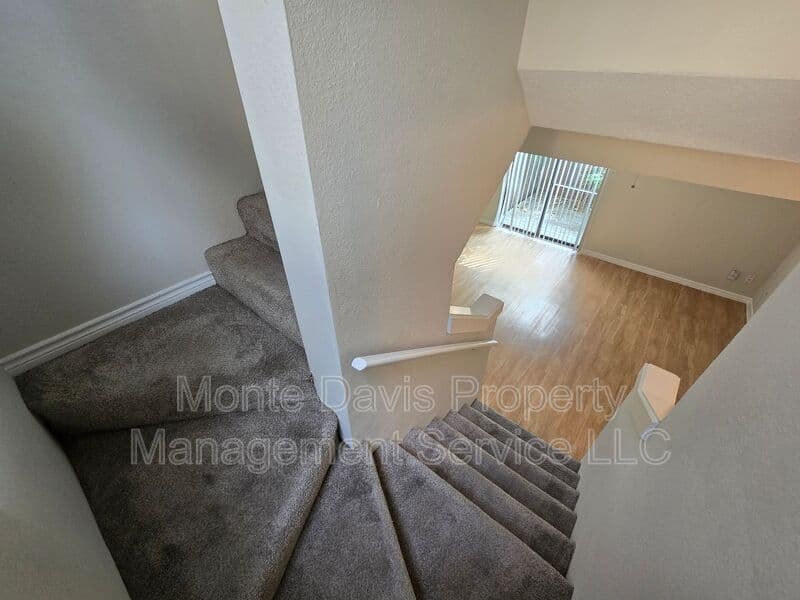 Austin Condo: 513 South Park Drive