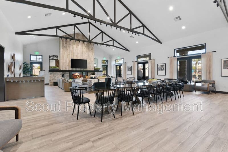 Temecula House: 32519 Brunello Way