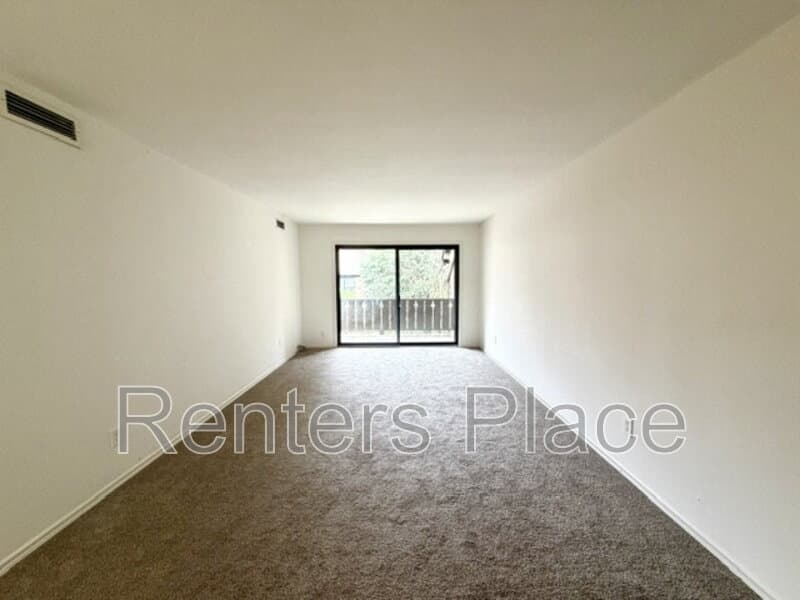 Tulsa House: 2224 South Boston Ave