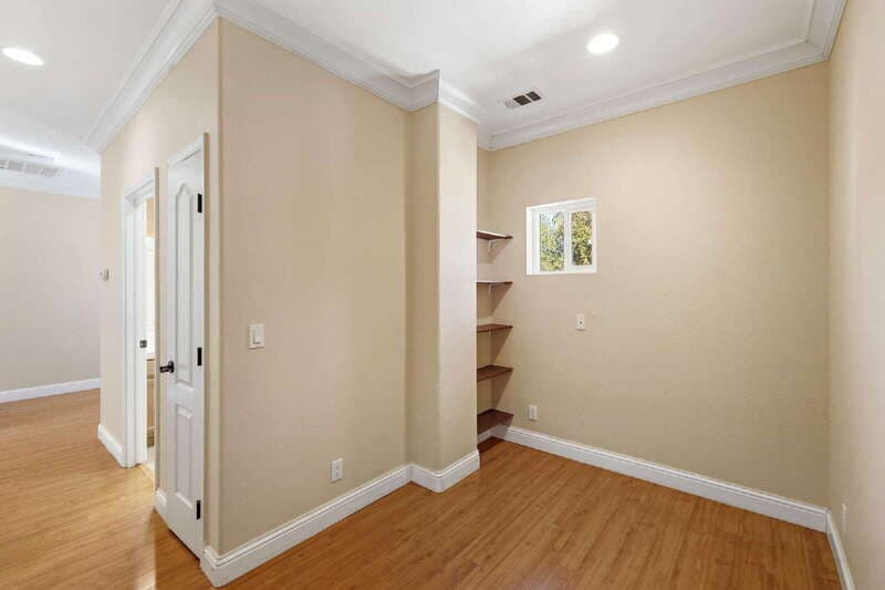 Fair Oaks House: 4994 Mariah Pl
