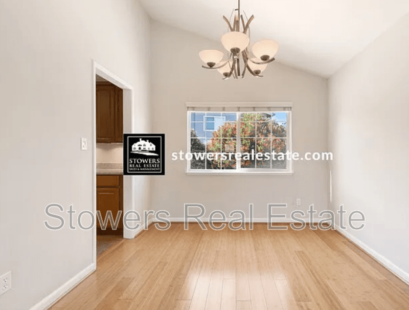 Livermore House: 5461 Arlene Way