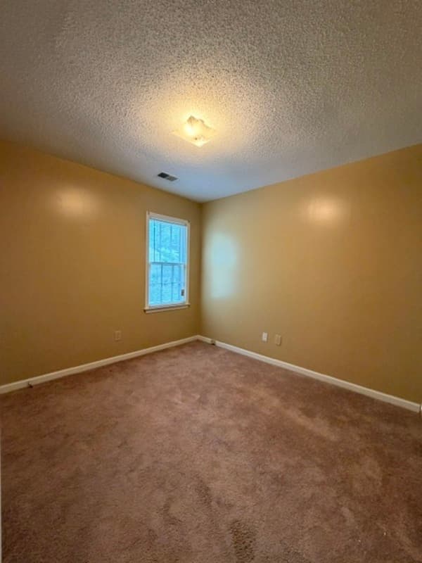 Irmo House: 101 Riverwalk Way