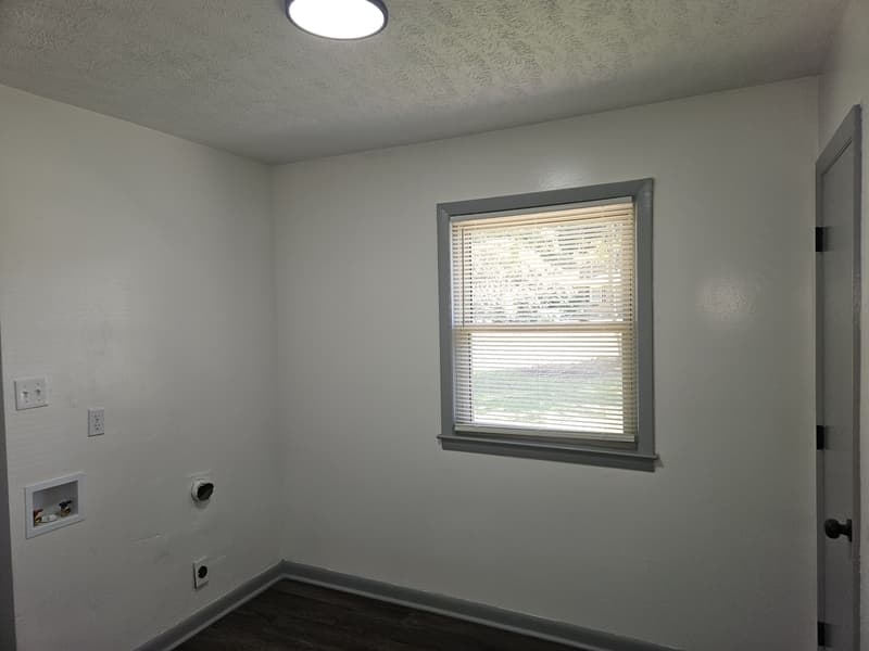 Raeford House: 415 College Drive