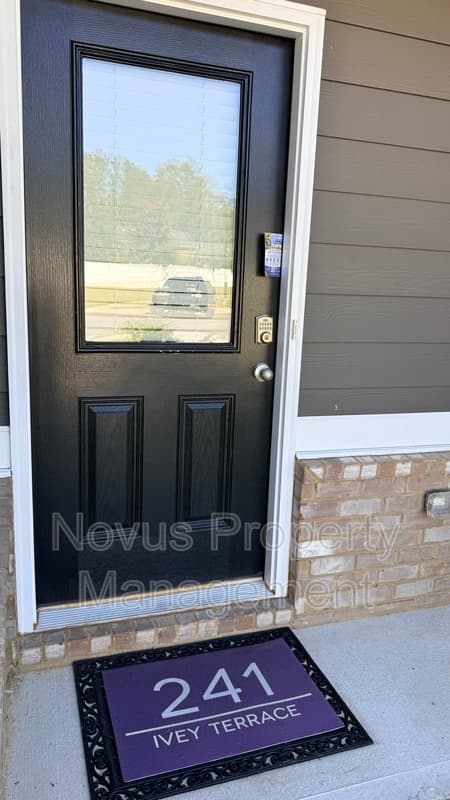 Temple Townhome: 241 Ivey Terrace