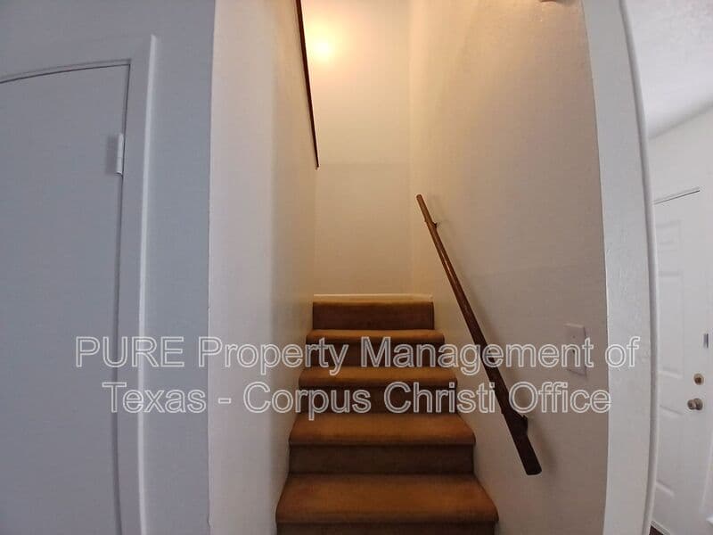 Corpus Christi Condo: 5001 Middlecoff Rd
