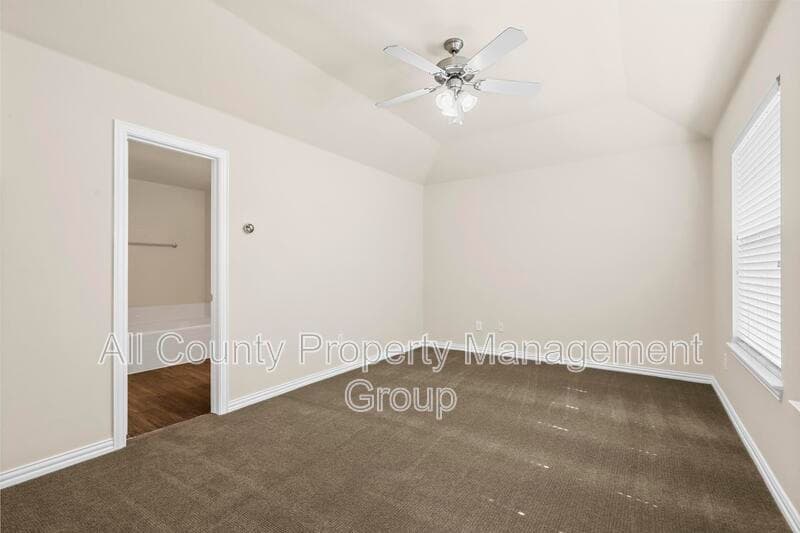 Fort Worth House: 4541 High Cotton Trail