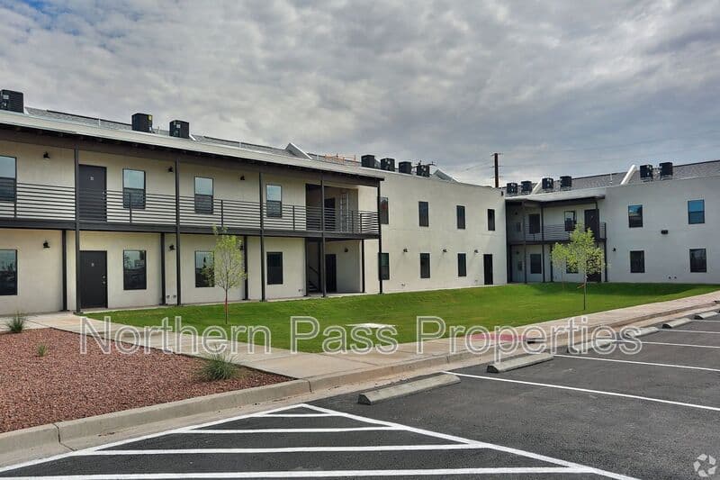 El Paso Condo: 1061 Ranger Trail