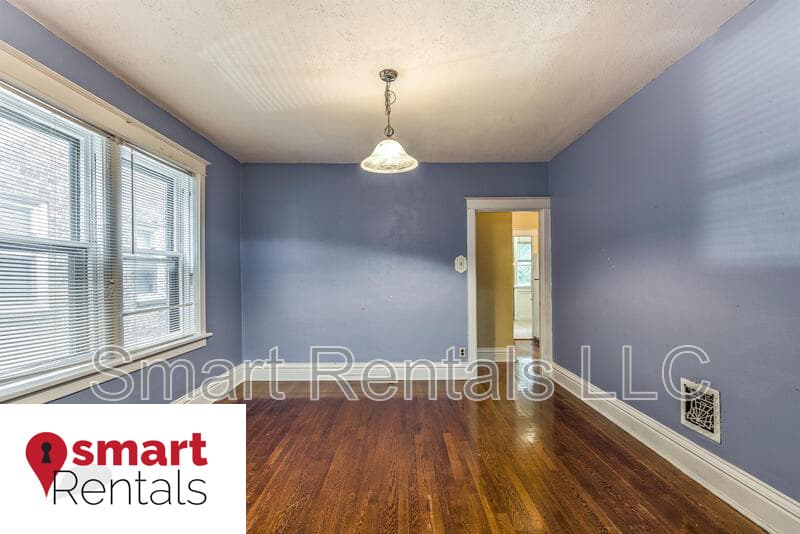 St. Louis Condo: 3763 Keokuk Street - 2 FL