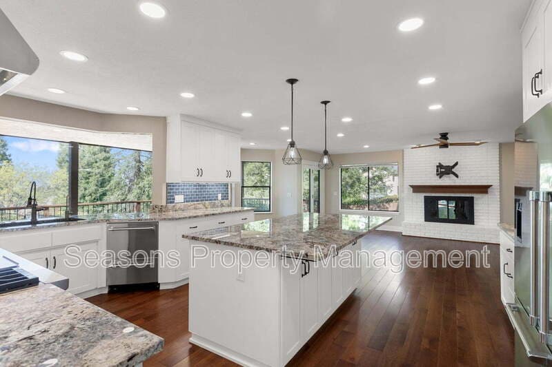 Redding House: 1688 El Capitan Dr
