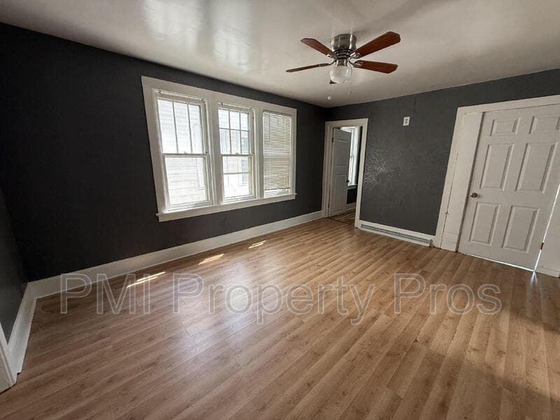 Milwaukee House: 2630 N 24th St