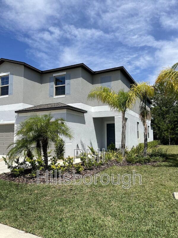 Riverview House: 11871 Dumaine Valley Rd