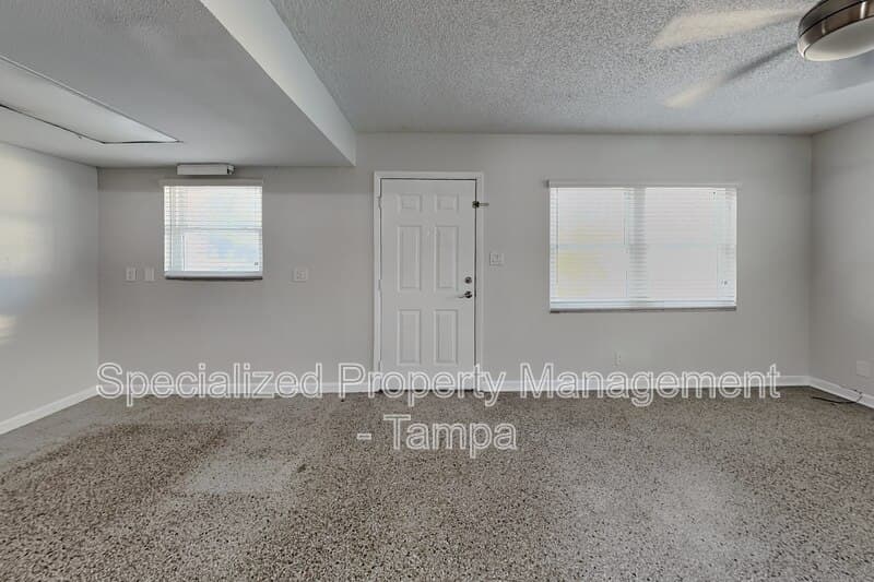 Tampa House: 3619 W Cass St