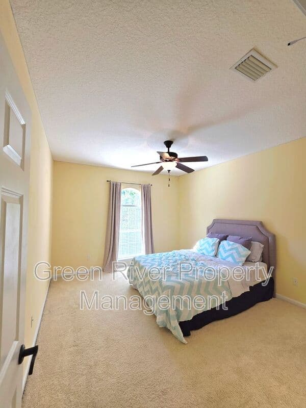 Fleming Island House: 2723 Shade Tree Dr