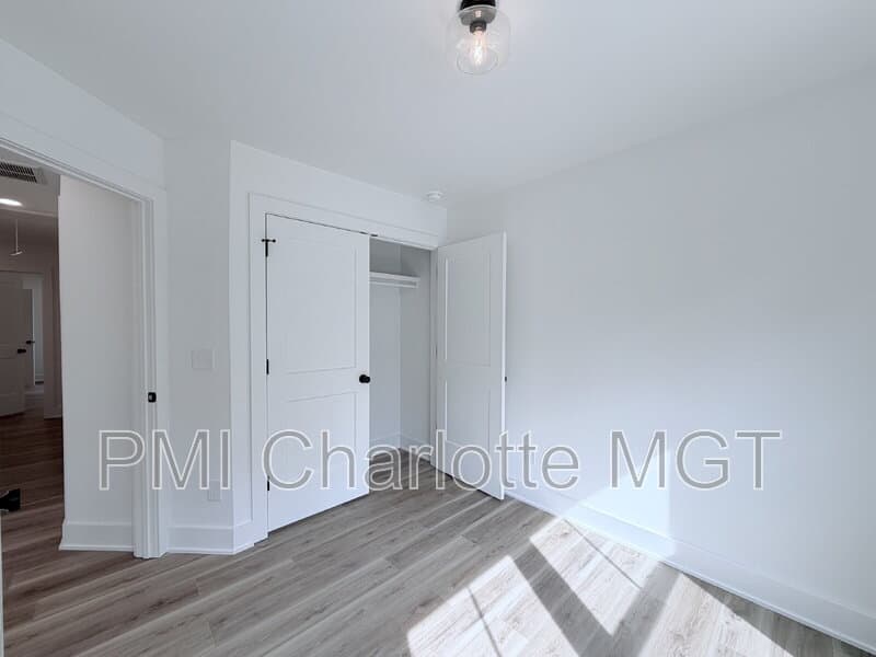 Charlotte Townhome: 7521 Lawyers Road