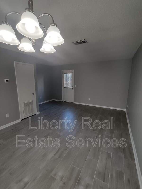 Hinesville Condo: 107 Gilbert St