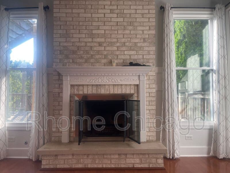 Carol Stream House: 1034 Idaho St.