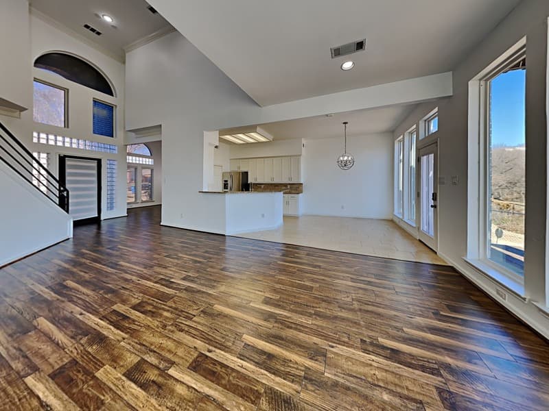 Rowlett House: 4322 Duck Pond Ln