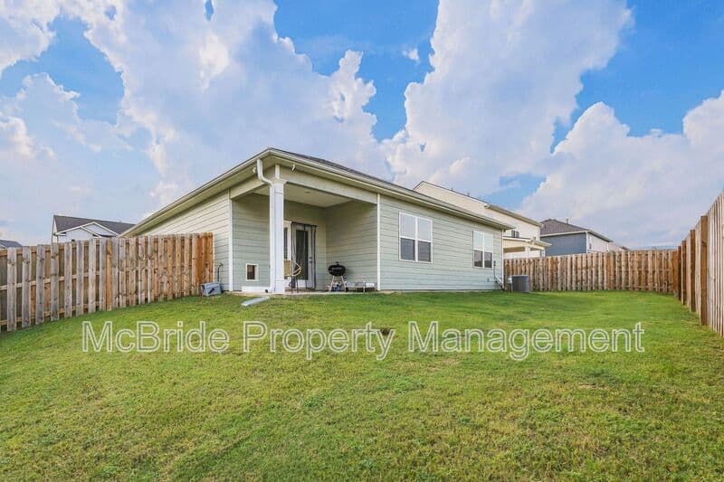 Grovetown House: 715 Hollis Ave