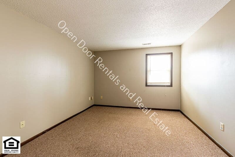 Fort Wayne Condo: 4111 Harris Road